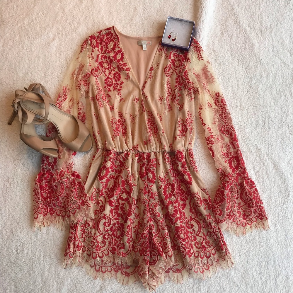 Amazing Gianni Bini lace romper
